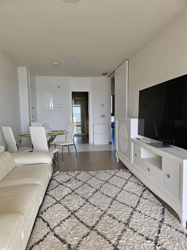 Продажа квартиры на Piso en Avenida de Mejico, 7, Playa de Poniente, Benidorm, Бенидорм
photo 1