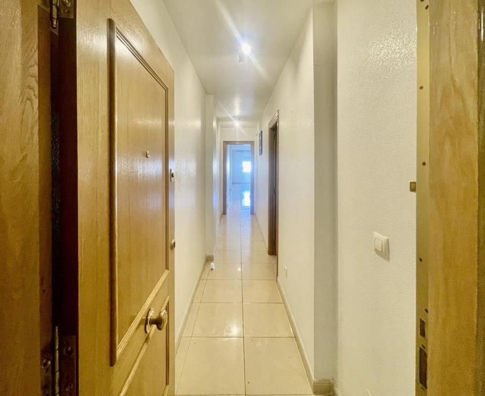 Продажа квартиры на Piso en Calle Colombia, Almoradí, Алморади
photo 1