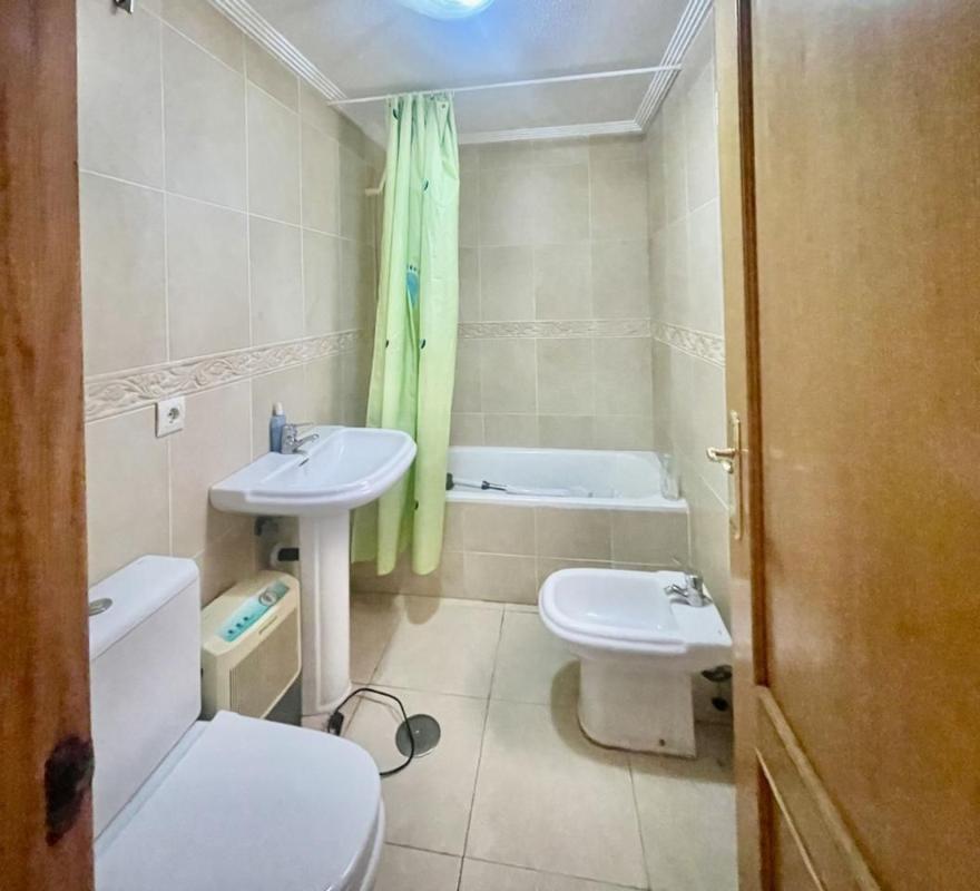 Продажа квартиры на Piso en Calle Colombia, Almoradí, Алморади
photo 3