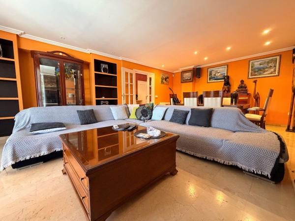 Casa o chalet independiente en Pueblo Levante, Benidorm thumbnail 2