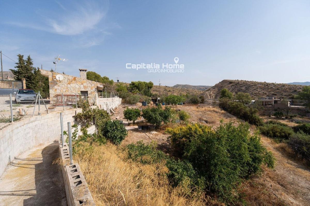 Sprzedaż niezależnego domku jednorodzinnego w  Casa o chalet independiente en Coxil, Crevillente, Crevillente photo 5