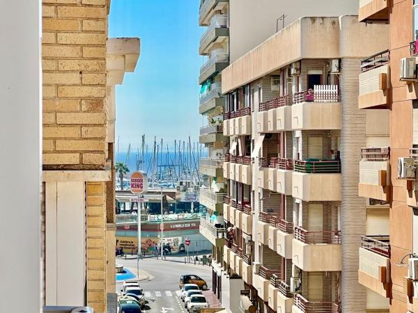 Sprzedaż mieszkania w Piso en Calle Gabriel Miró, Centro, Santa Pola, Santa Pola
photo 1