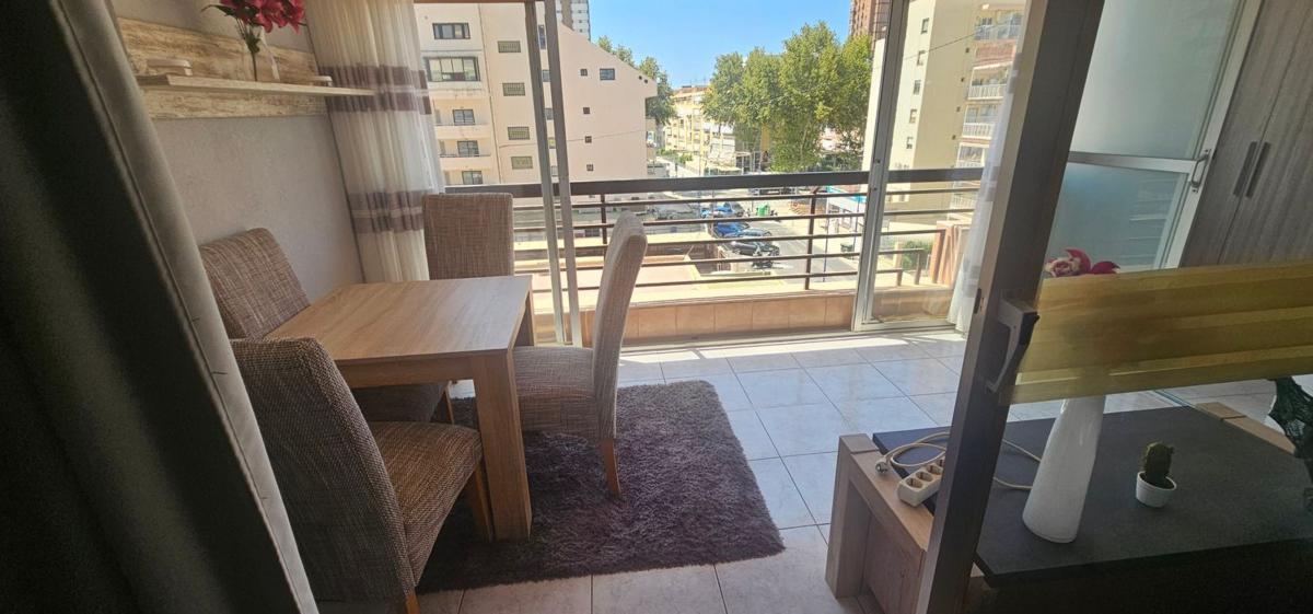 Продажа квартиры на Piso en Avenida de Emilio Romero, Playa de Levante, Benidorm, Бенидорм
photo 1