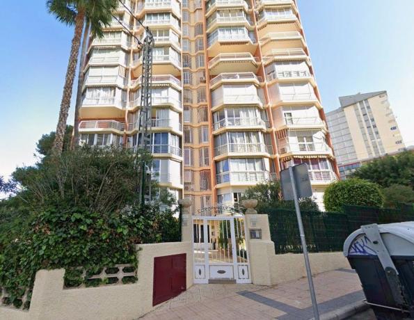 Venta de piso en Piso en Avenida de Roma, Zona Sierra Helada, Benidorm, Benidorm
thumbnail 2