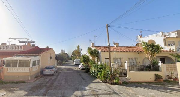 Частный шале на продаже в Casa o chalet en Parque del Duero, San Fulgencio, Сан-Фульхенсио thumbnail 1