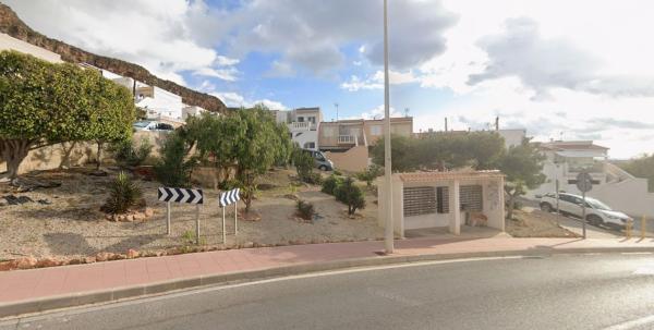 Частный шале на продаже в Casa o chalet en Calle Bolonia, Calas de Santa Pola este, Santa Pola, Санта Пола thumbnail 2