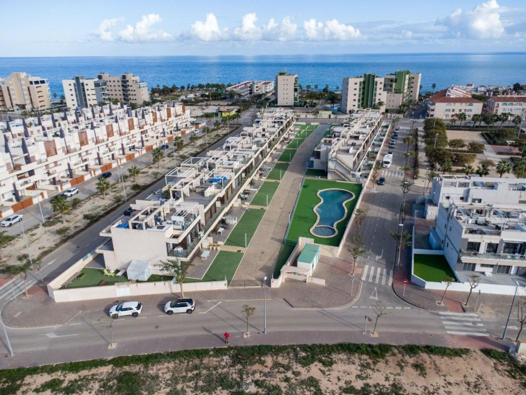 Venta de piso en Piso en Calle Pío XII s/n, Torre de la Horadada, Pilar de la Horadada, Pilar de la Horadada
 photo 2