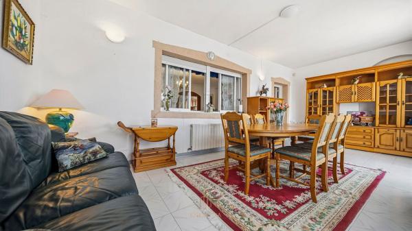 Independent chalet for sale in Casa o chalet independiente en Avenida de las Naciones, Centro de la Ciudad Quesada, Rojales, Rojales
thumbnail 2