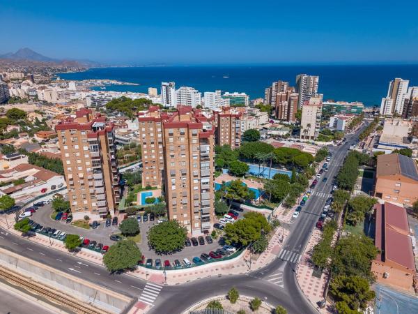 Venta de piso en Piso en Avenida Ausiàs March, 6, Campello Playa, El Campello, El Campello
thumbnail 2