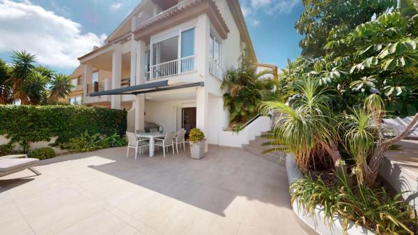 Частный шале на продаже в Casa o chalet en Avenida D'Escandinàvia, Gran Vista-Olivo de Oro, Gran Alacant, Гран-Алакант thumbnail 2