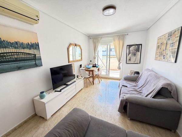 Sale of flat in Piso en Centro, San Miguel de Salinas, San Miguel de Salinas
thumbnail 2