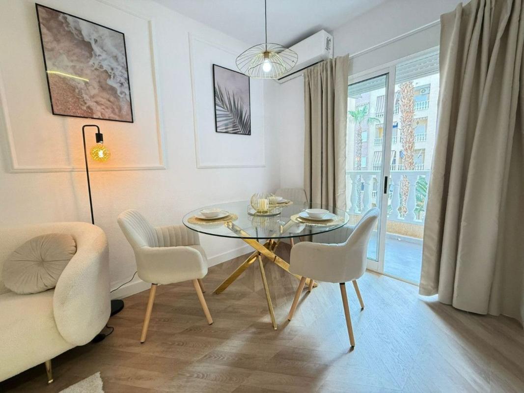 Venta de piso en Piso en Cabo de las Huertas, Alicante / Alacant, Alicante / Alacant
 photo 3