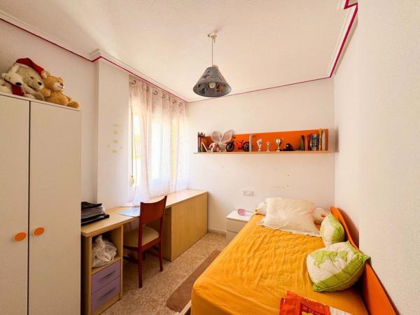 Chalet independiente en venta en Casa o chalet independiente en Cabo de las Huertas, Alicante / Alacant, Alicante / Alacant
 photo 1