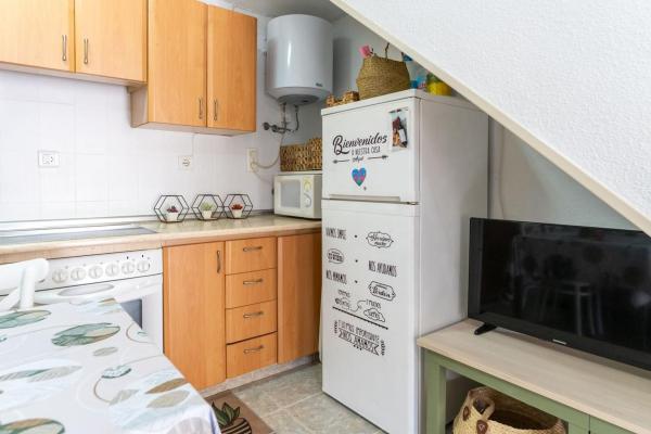 Четырехквартирный дом на продажу на  Chalet adosado en Calle Jávea, Gran Playa, Santa Pola , Санта Пола photo 4