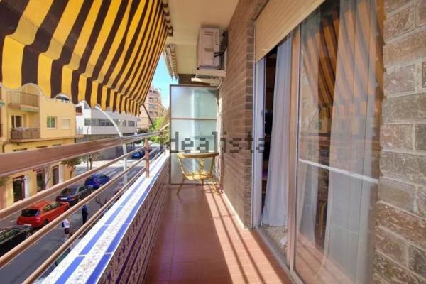 Venta de piso en Piso en Benalúa, Alicante / Alacant, Alicante / Alacant
 photo 2