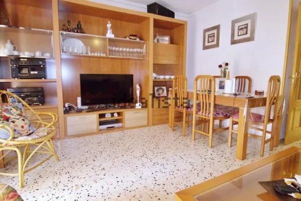 Venta de piso en Piso en Benalúa, Alicante / Alacant, Alicante / Alacant
 photo 3
