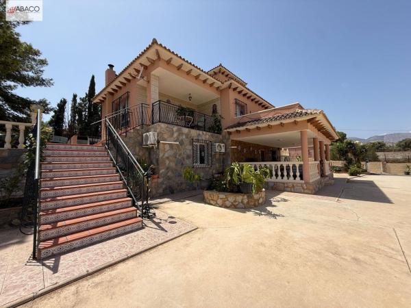 Independent chalet for sale in Casa o chalet independiente en Calle De l' Acacia, Moralet, Moralet
photo 1
