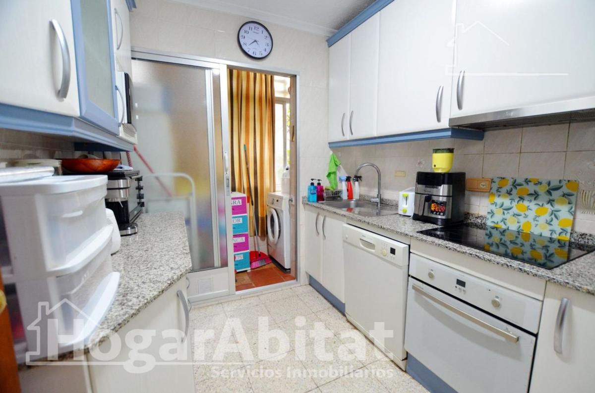 Sale of apartment in Piso en Calle Salvador Allende, Juan XXIII, Alicante / Alacant, Alicante
 photo 5