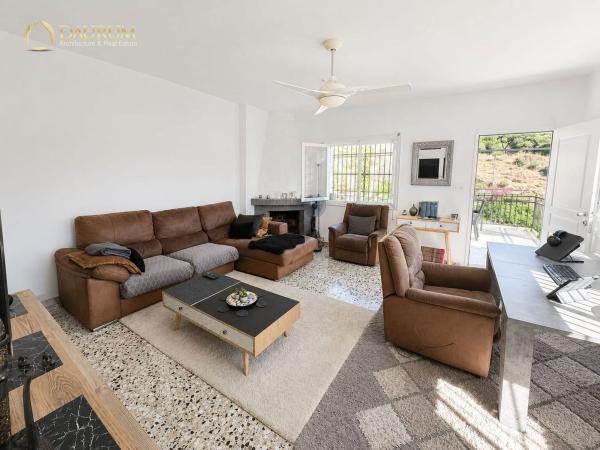 Independent chalet for sale in Casa o chalet en Calle Madrid, Pueblo Español - Coveta Fumá, El Campello, El Campello
 photo 1