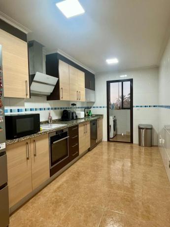 Sale of flat in Piso en San Antón - Palmerales, Elche / Elx, Elche / Elx
thumbnail 2