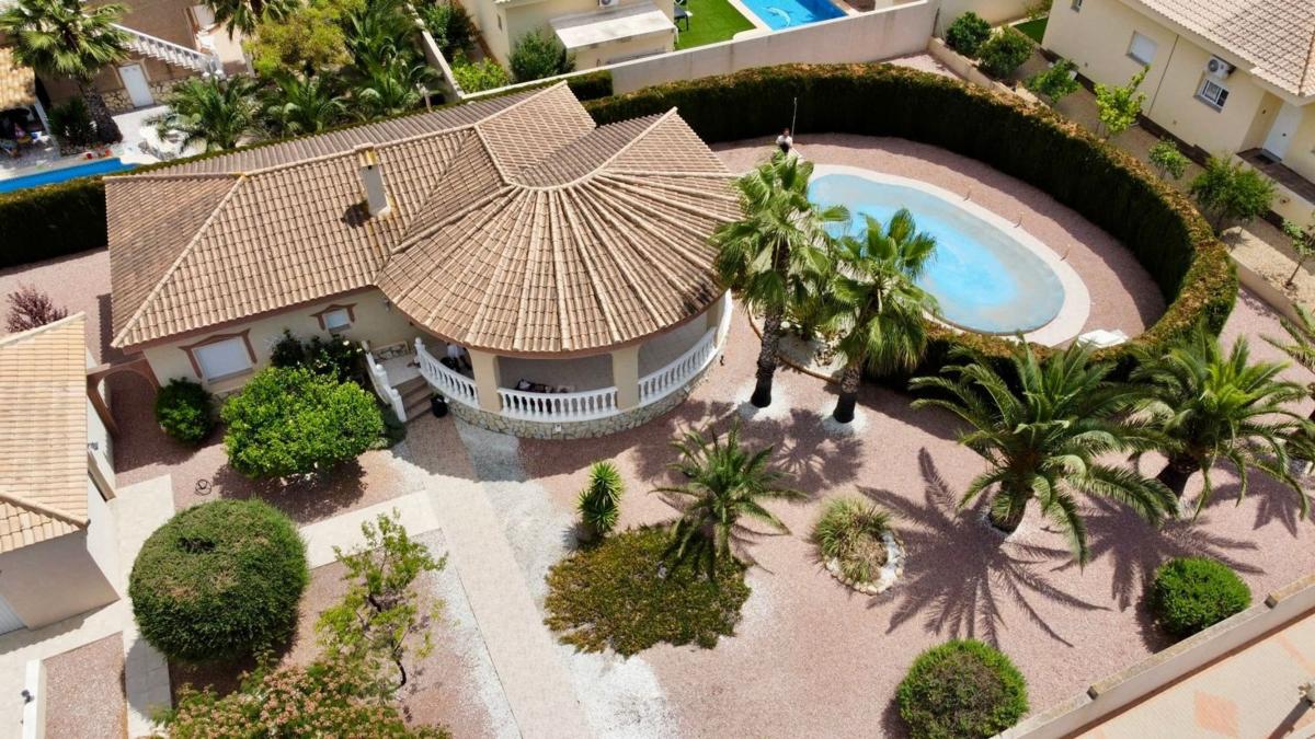 Продажа отдельного шале в  Casa o chalet independiente en Ppy, 283, Hondón de las Nieves, Хондон-де-лас-Ньевес photo 4