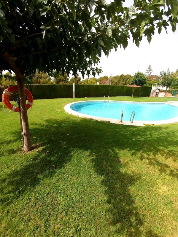 Venta de chalet adosado en  Chalet adosado en Calle Dentol, Barranco Hondo, La Nucia , La Nucia photo 4