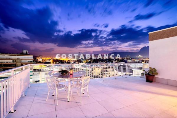 Venta de piso en Piso en Calle de Valencia, Playa de Levante, Benidorm, Benidorm
 photo 4
