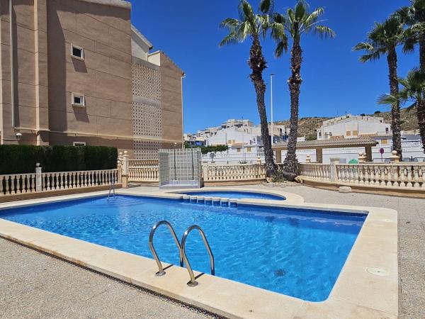 Sprzedaż mieszkania w Piso en Calas de Santiago Bernabeu, Santa Pola, Santa Pola
 photo 4