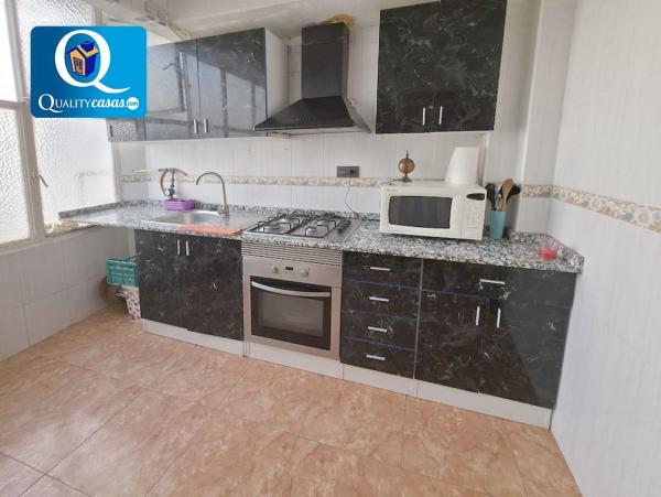 Venta de piso en Piso en Plaza de Toros - Avenida Chapí - Trinquete, Elda, Elda
 photo 4