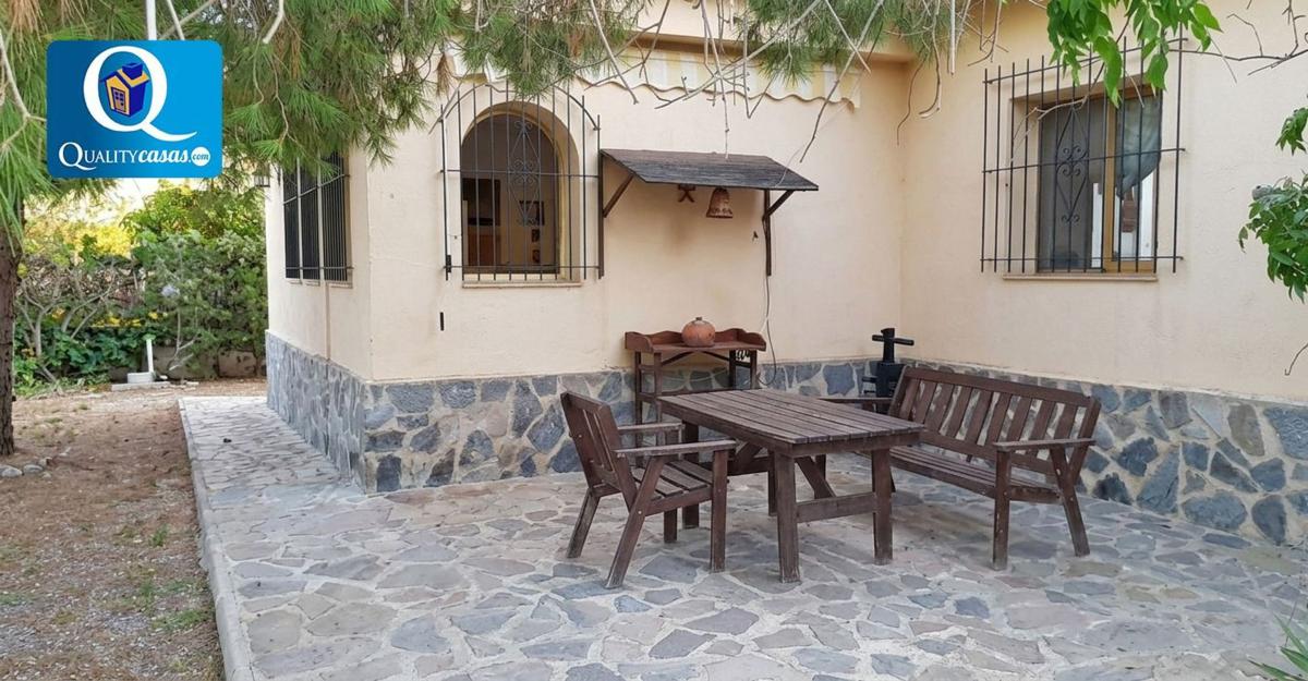 Sprzedaż niezależnego domku jednorodzinnego w Casa o chalet independiente en La Huerta, Mutxamel, Mutxamel photo 1