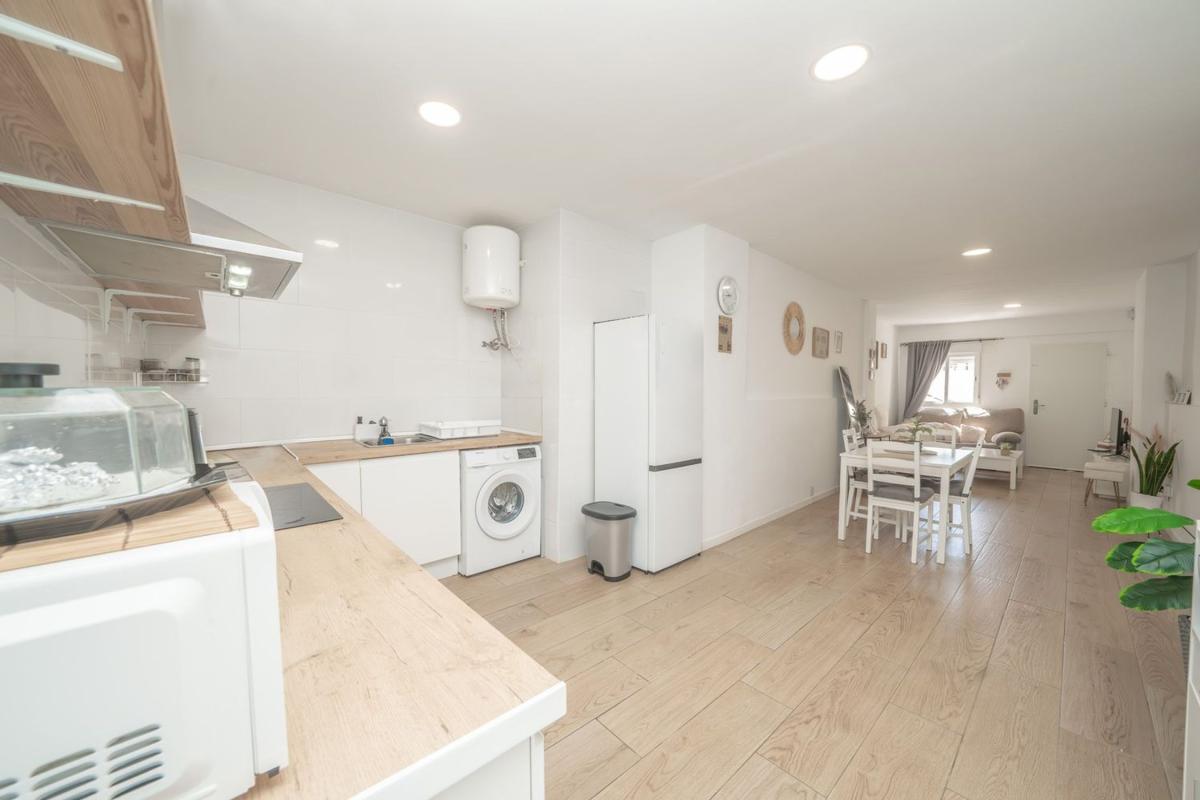 Properties for sale and rent in Spain photo 2