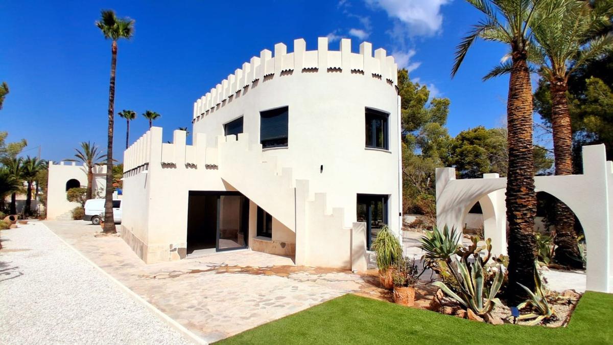 Sale of independent chalet in Casa o chalet en L'Albir, Alfaz del Pi, Alfaz del Pi
photo 5