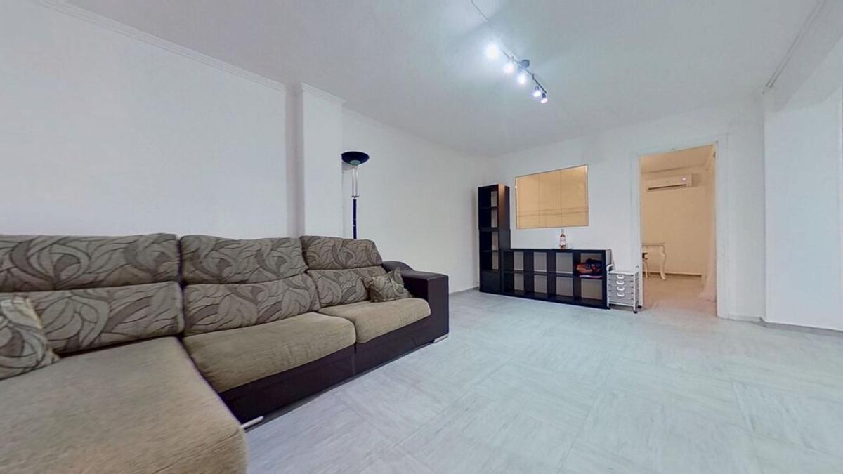 Venta de piso en Piso en Avenida d'Aguilera, Alipark, Alicante / Alacant, Alicante / Alacant
photo 3