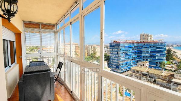 Venta de piso en Piso en Calle d'Isaac Peral, 2, Playa Muchavista, El Campello, El Campello
thumbnail 2