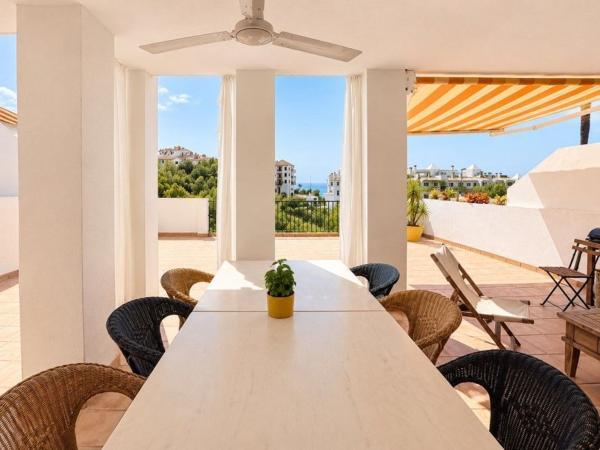 Sprzedaż mieszkania w Piso en Zona de Mascarat, Altea, Altea
 photo 1