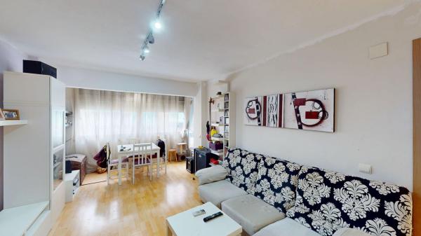 Квартира на продажу на  Piso en Calle Piscis, La Florida Portazgo, Alicante / Alacant, Аликанте / Алакант photo 4