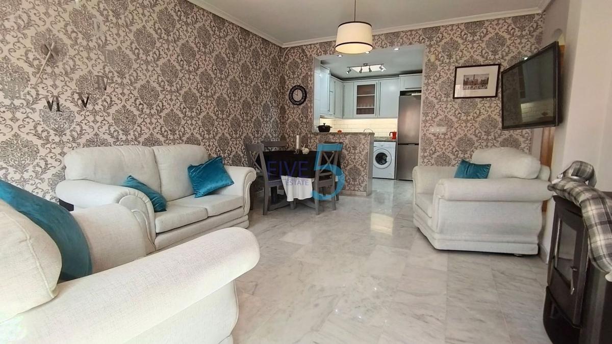 Sale of apartment in Piso en La Cañada - Los Alcores, San Miguel de Salinas, San Miguel de Salinas
 photo 2