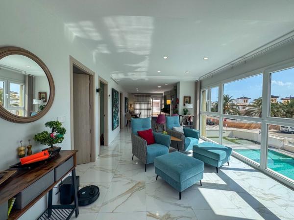 Sale of flat in Piso en La Marina, Elche / Elx, Elche / Elx
thumbnail 2