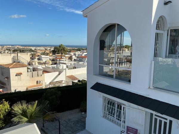 Casa o chalet independiente en Calle Isla Cristina, 16, Blue Lagoon - Galán, San Miguel de Salinas photo 1