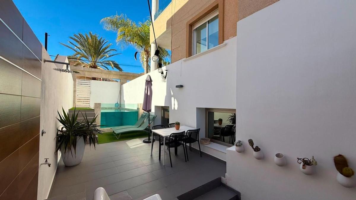 Продажа отдельного шале в  Casa o chalet independiente en Blue Lagoon - Galán, San Miguel de Salinas, Сан-Мигель-де-Салинас photo 5