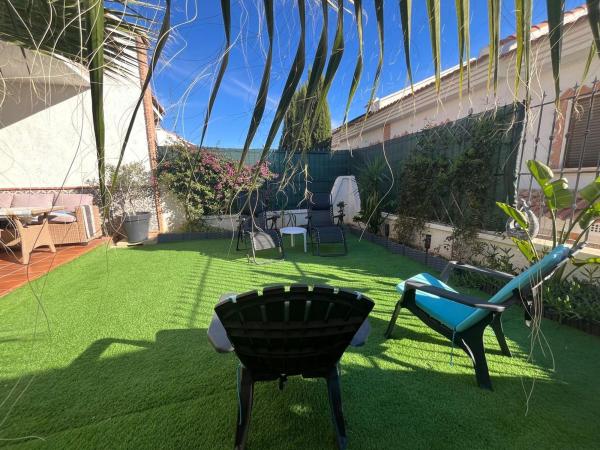 Четырехквартирный дом на продажу на Chalet adosado en Almazarica La-ciudad Comu, 72, La Cañada - Los Alcores, San Miguel de Salinas , Сан-Мигель-де-Салинас thumbnail 3