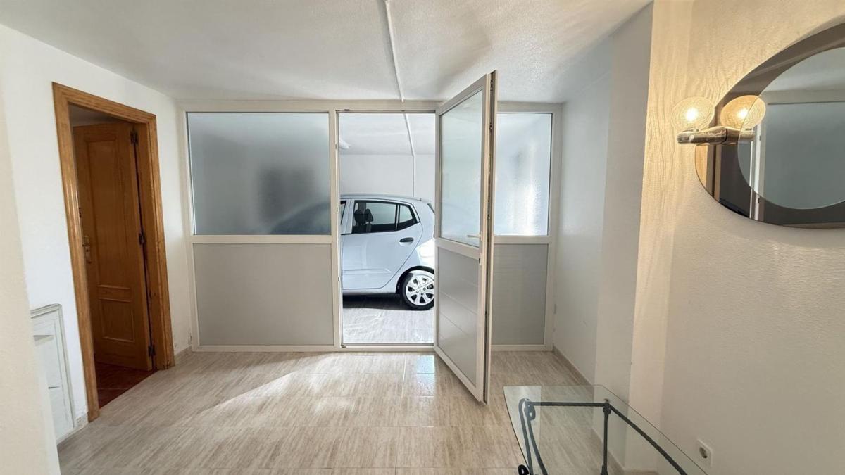 Продажа отдельного шале в  Casa o chalet independiente en Blue Lagoon - Galán, San Miguel de Salinas, Сан-Мигель-де-Салинас photo 4