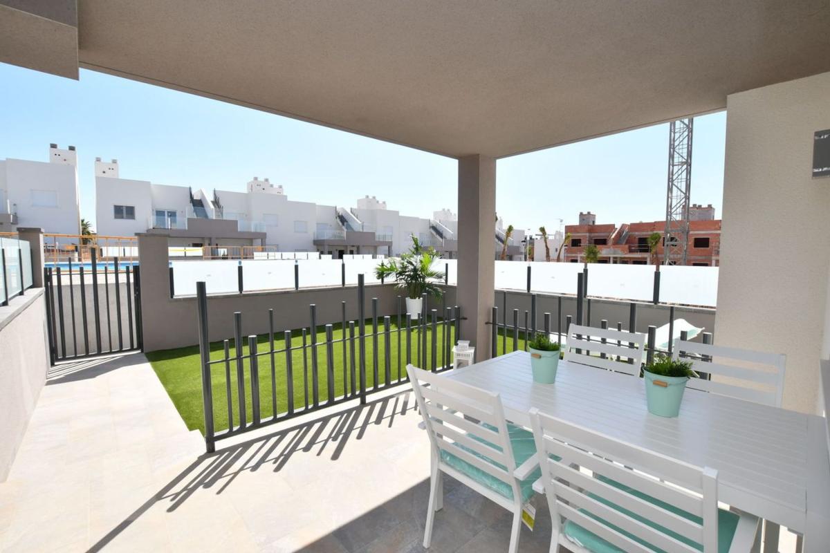 Sale of apartment in Piso en La Cañada - Los Alcores, San Miguel de Salinas, San Miguel de Salinas
 photo 3