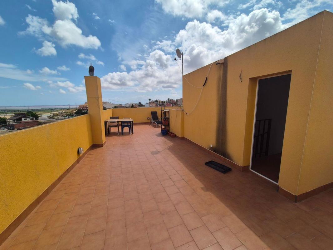 Venta de chalet independiente en Casa o chalet independiente en Calle Carmen Conde, 10, Centro, San Miguel de Salinas, San Miguel de Salinas
photo 5