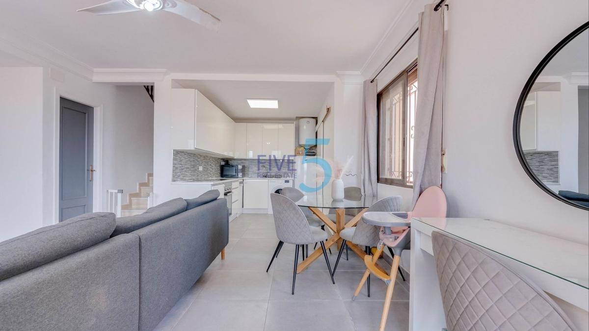 Sale of independent chalet in Casa o chalet en Blue Lagoon - Galán, San Miguel de Salinas, San Miguel de Salinas
photo 4