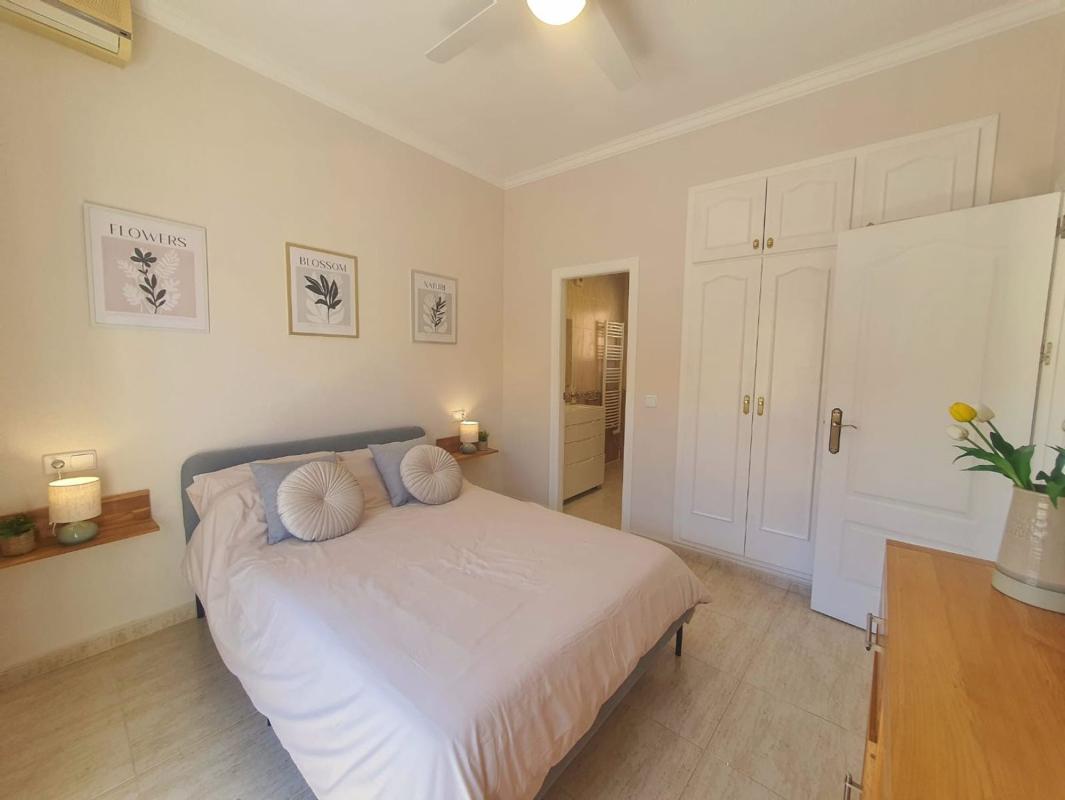 Продажа отдельного шале в  Casa o chalet independiente en Calle Mojácar, Blue Lagoon - Galán, San Miguel de Salinas, Сан-Мигель-де-Салинас photo 5