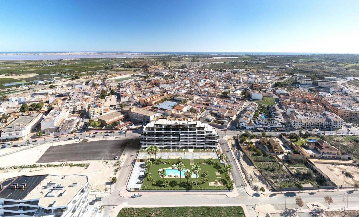 Venta de piso en Piso en Centro, San Miguel de Salinas, San Miguel de Salinas
photo 2