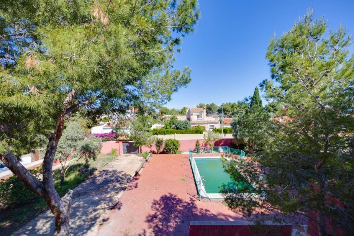 Продажа отдельного шале в Casa o chalet independiente en Calle Estocolmo, Ciudad de las Comunicaciones, San Miguel de Salinas, Сан-Мигель-де-Салинас photo 4