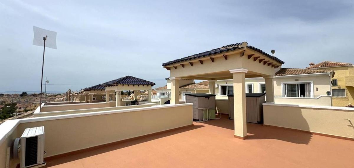 Продажа отдельного шале в  Casa o chalet independiente en Blue Lagoon - Galán, San Miguel de Salinas, Сан-Мигель-де-Салинас photo 5