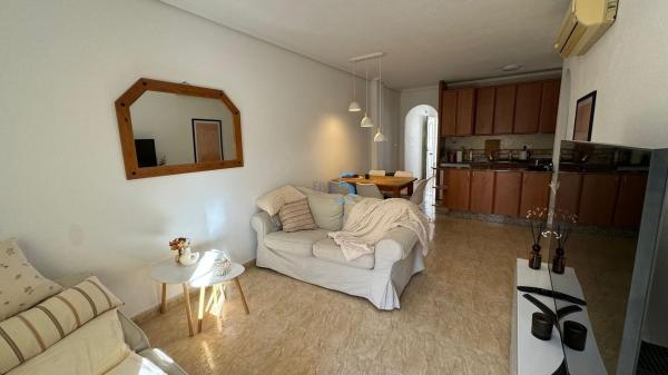 Sale of flat in Piso en Centro, San Miguel de Salinas, San Miguel de Salinas
thumbnail 2